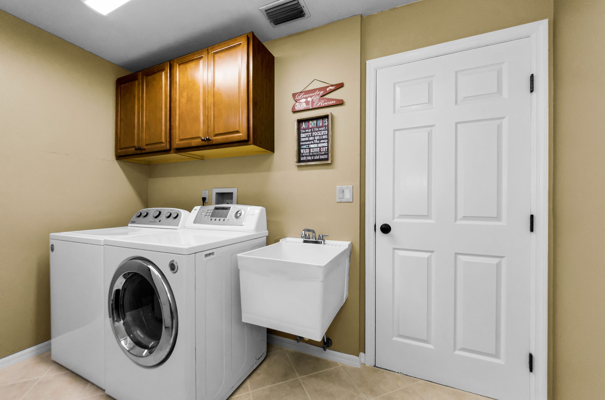 Laundry Room 1