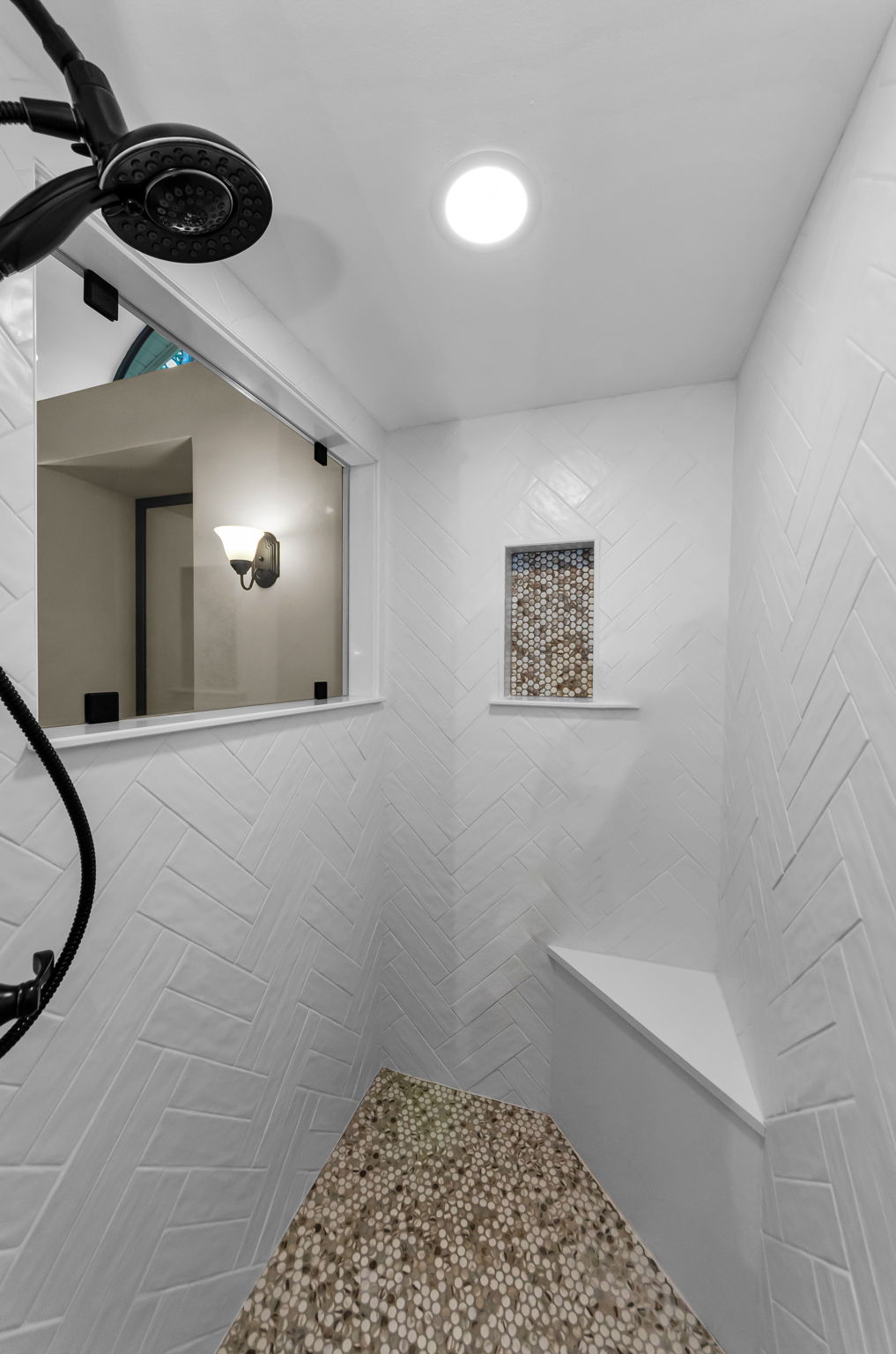 Master Bathroom 1c