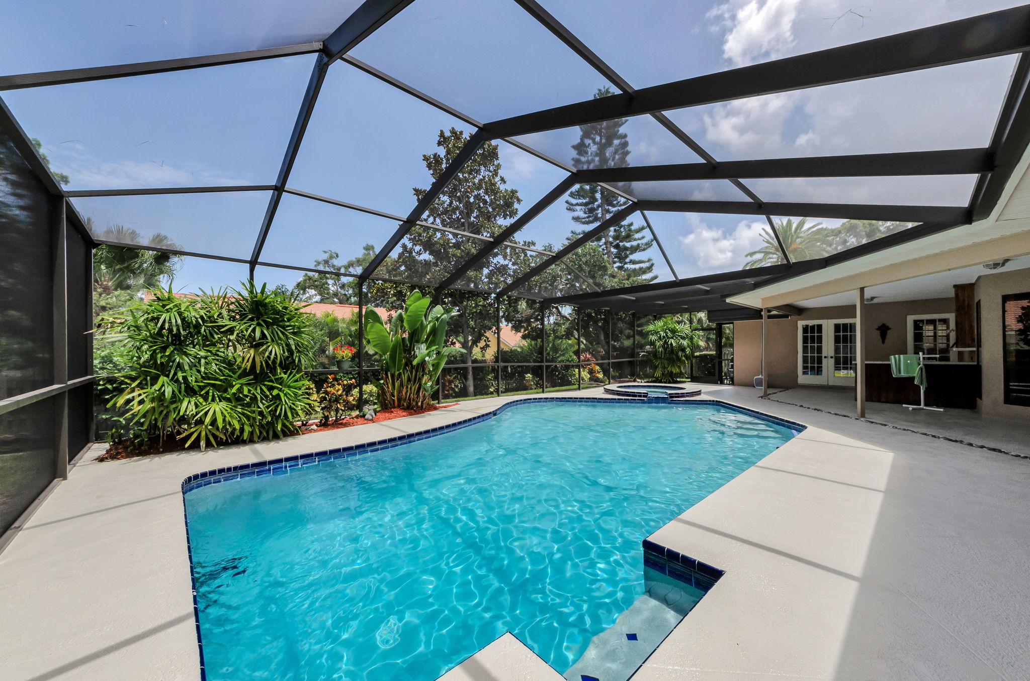 Pool 2