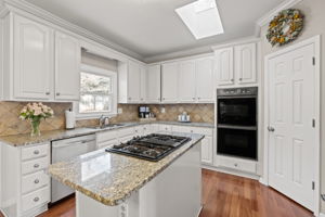 2455 Devon Oaks Ct, Marietta, GA 30066, USA Photo 17