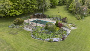  Photo 47