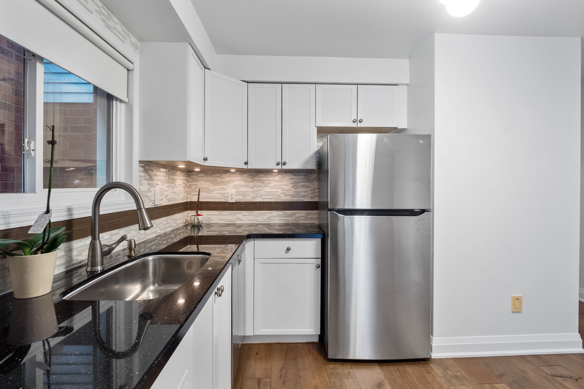 2455 Stefi Trail Oakville, ON L6H 5Y3