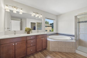 2456 Crestmont Ln SW, Tumwater, WA 98512, USA Photo 13