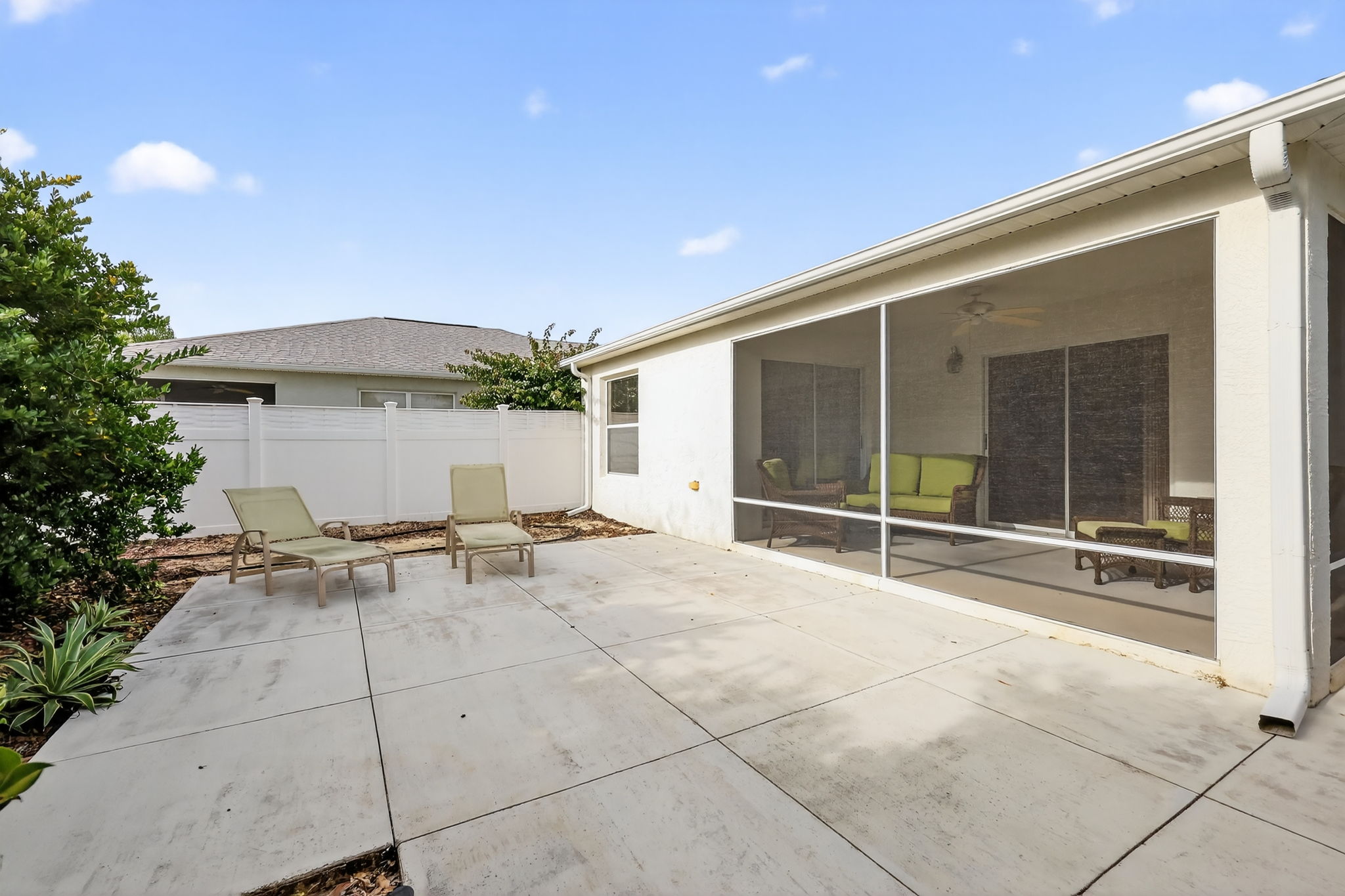 Private Rear Courtyard