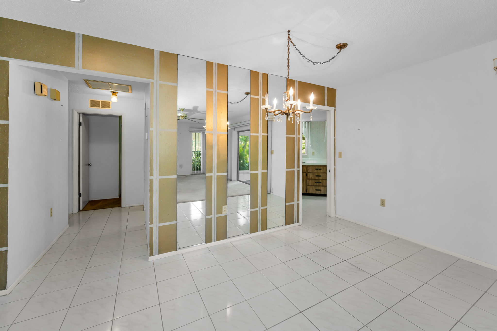 Dining Room2