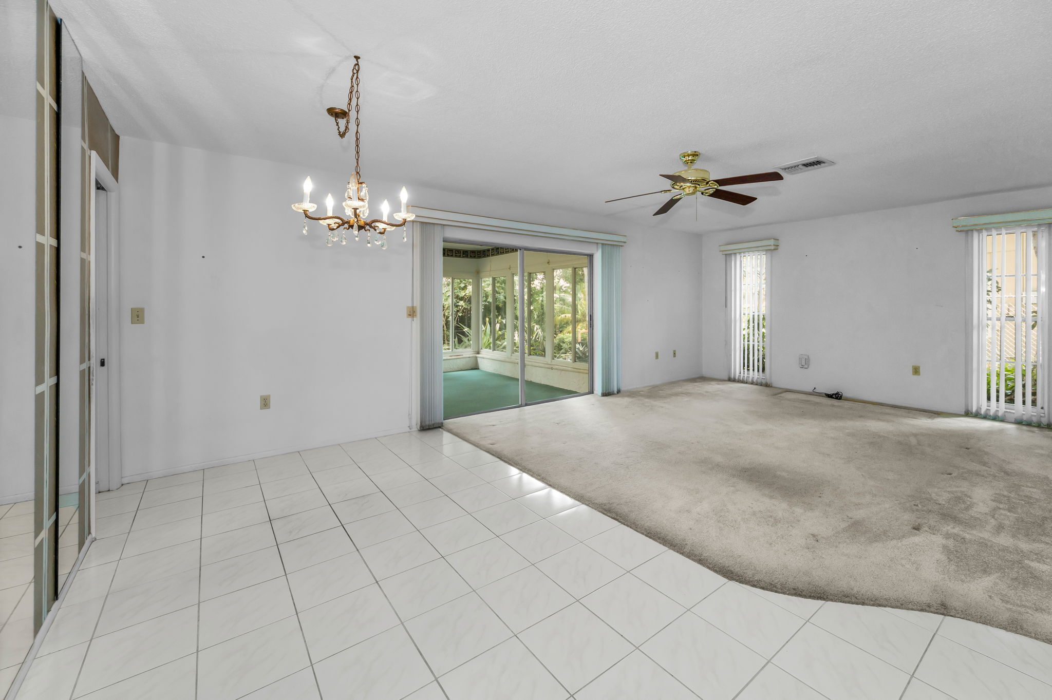 Dining Room3