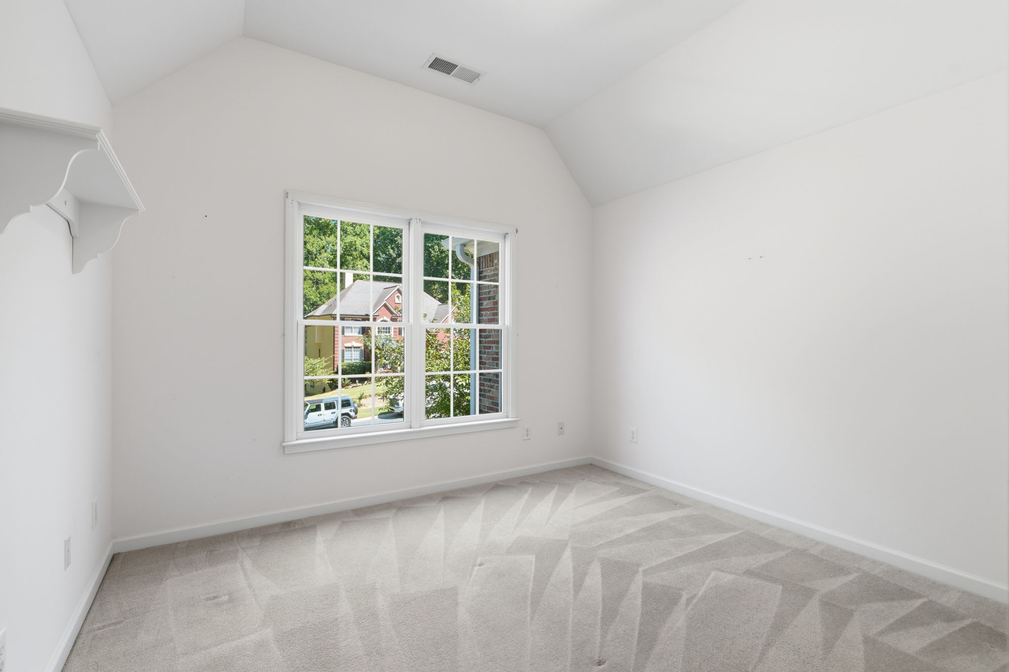  Photo 56
