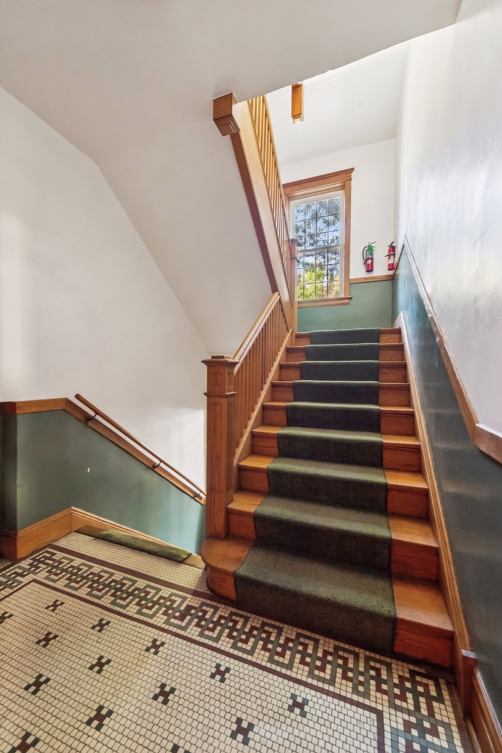 2457 W Eastwood Ave 1_031.jpg