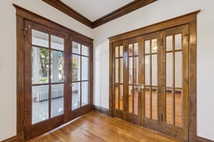 2457 W Eastwood Ave 1_001.jpg