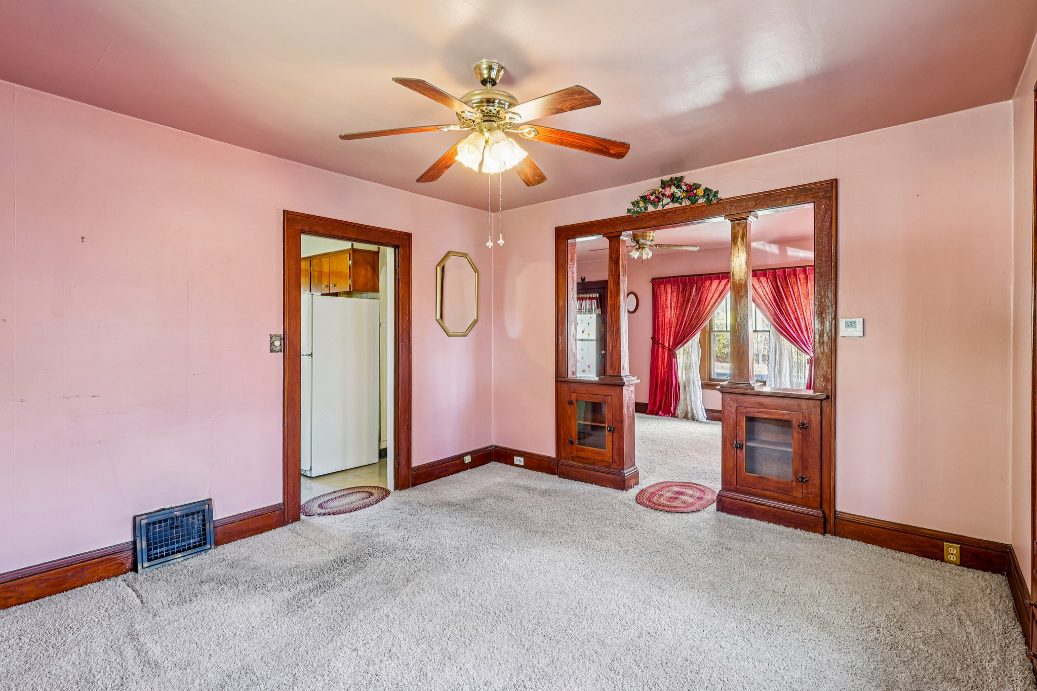 East Ave-S1811-017.jpg