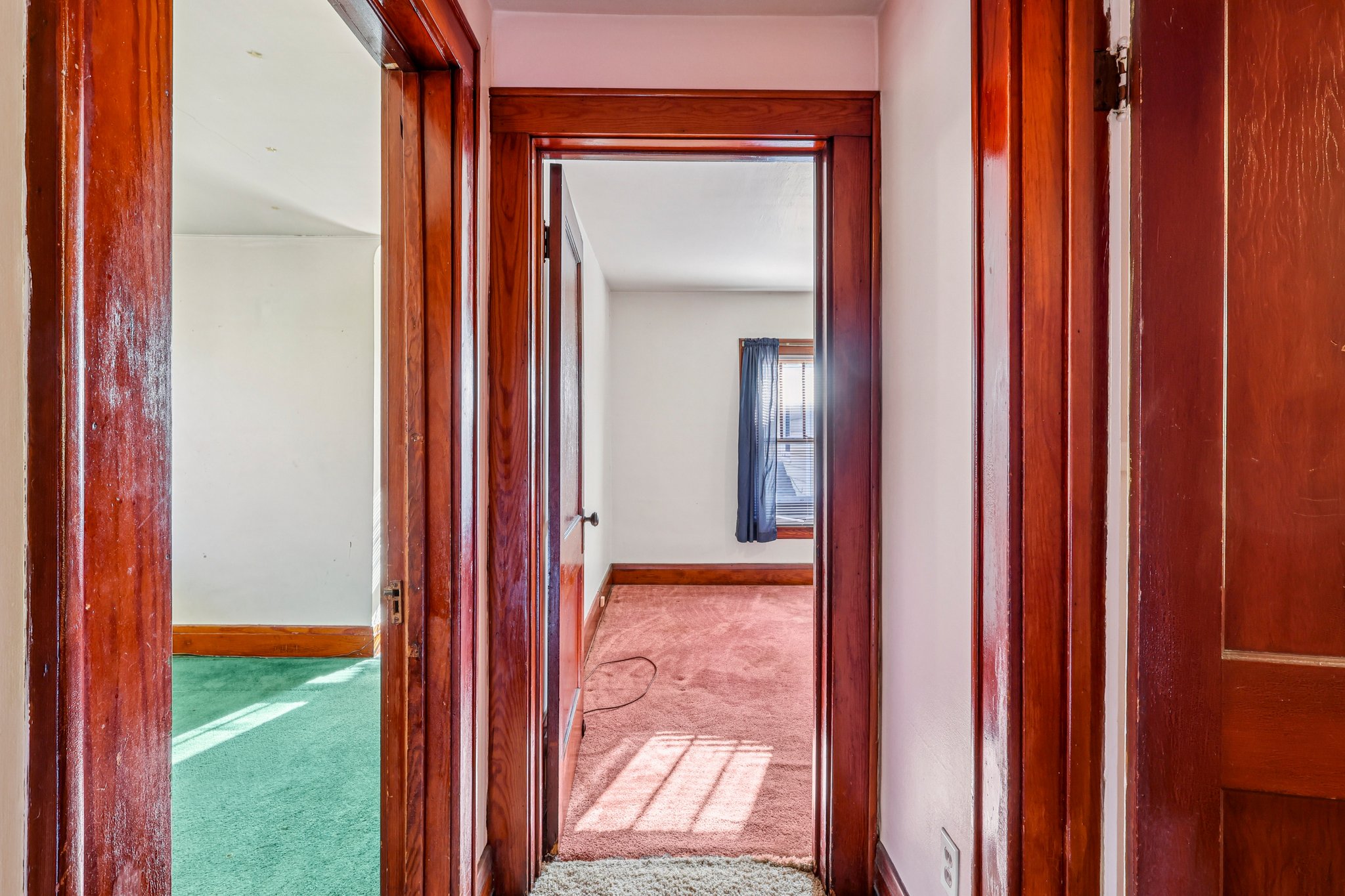 East Ave-S1811-024.jpg