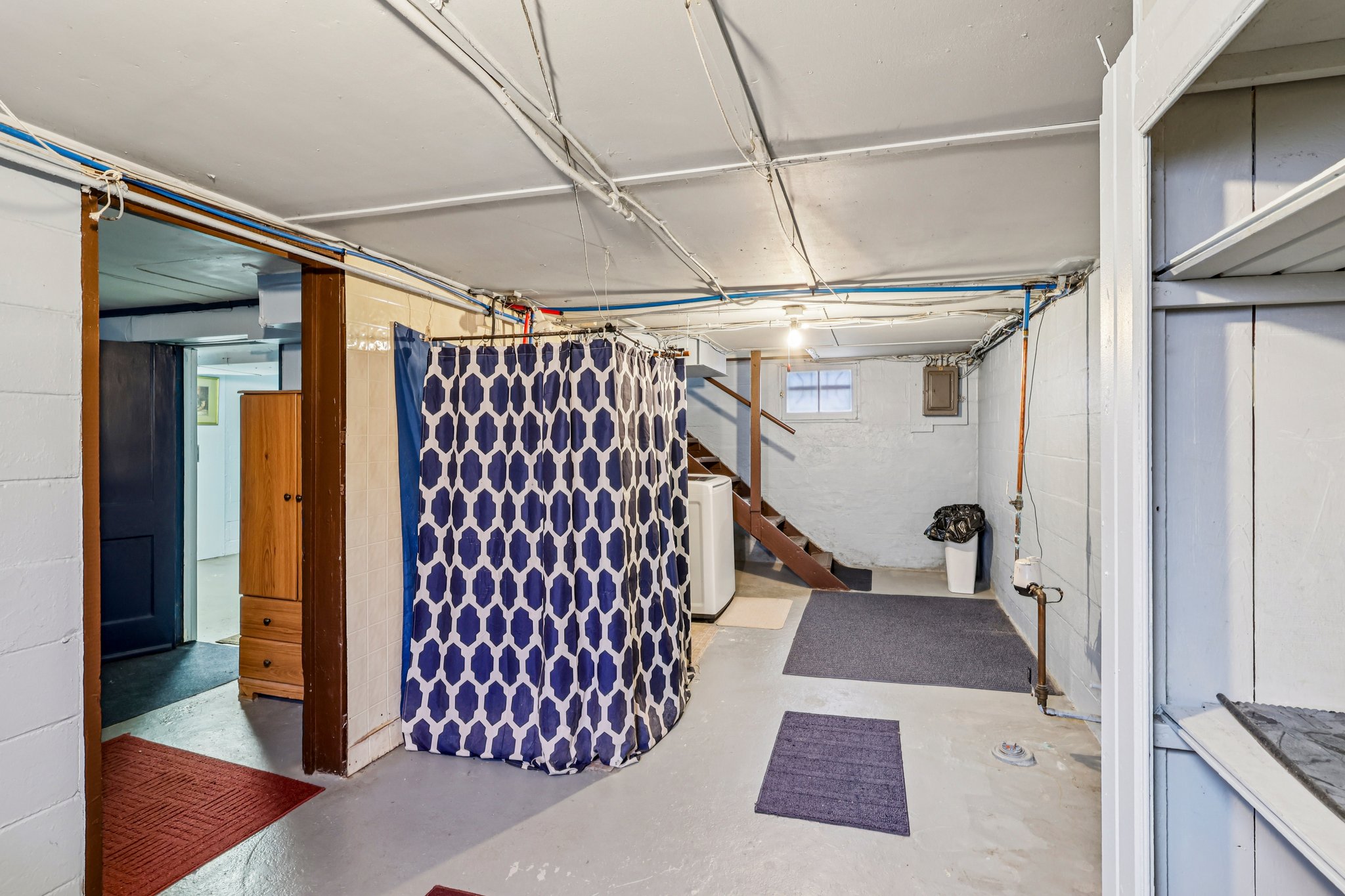 East Ave-S1811-034.jpg