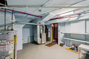 East Ave-S1811-040.jpg