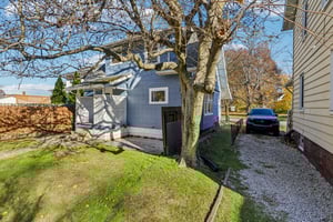 East Ave-S1811-046.jpg