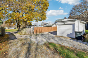 East Ave-S1811-049.jpg