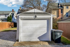 East Ave-S1811-050.jpg