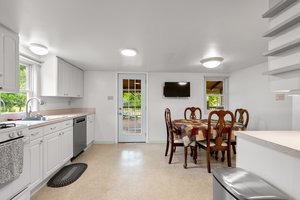 08. Kitchen_Dining.jpg