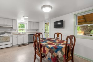 12. Kitchen_Dining.jpg