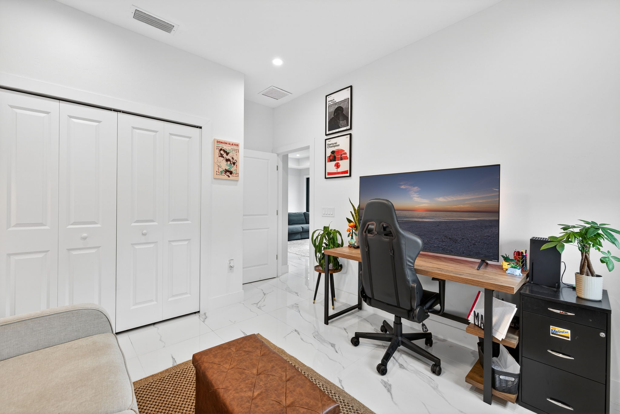 Guest Bedroom 2 - 2 of 2