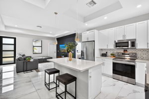 Breakfast Bar 2 of 2