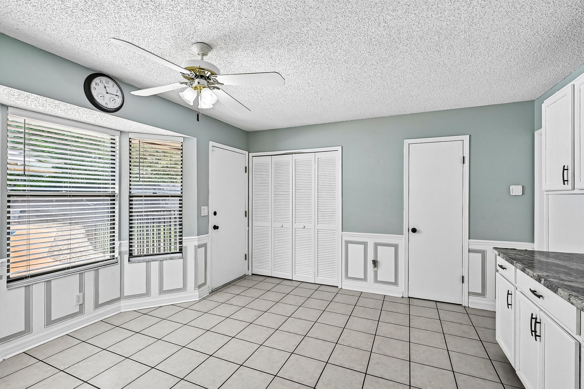 Charwood Ct-S0105-014.jpg