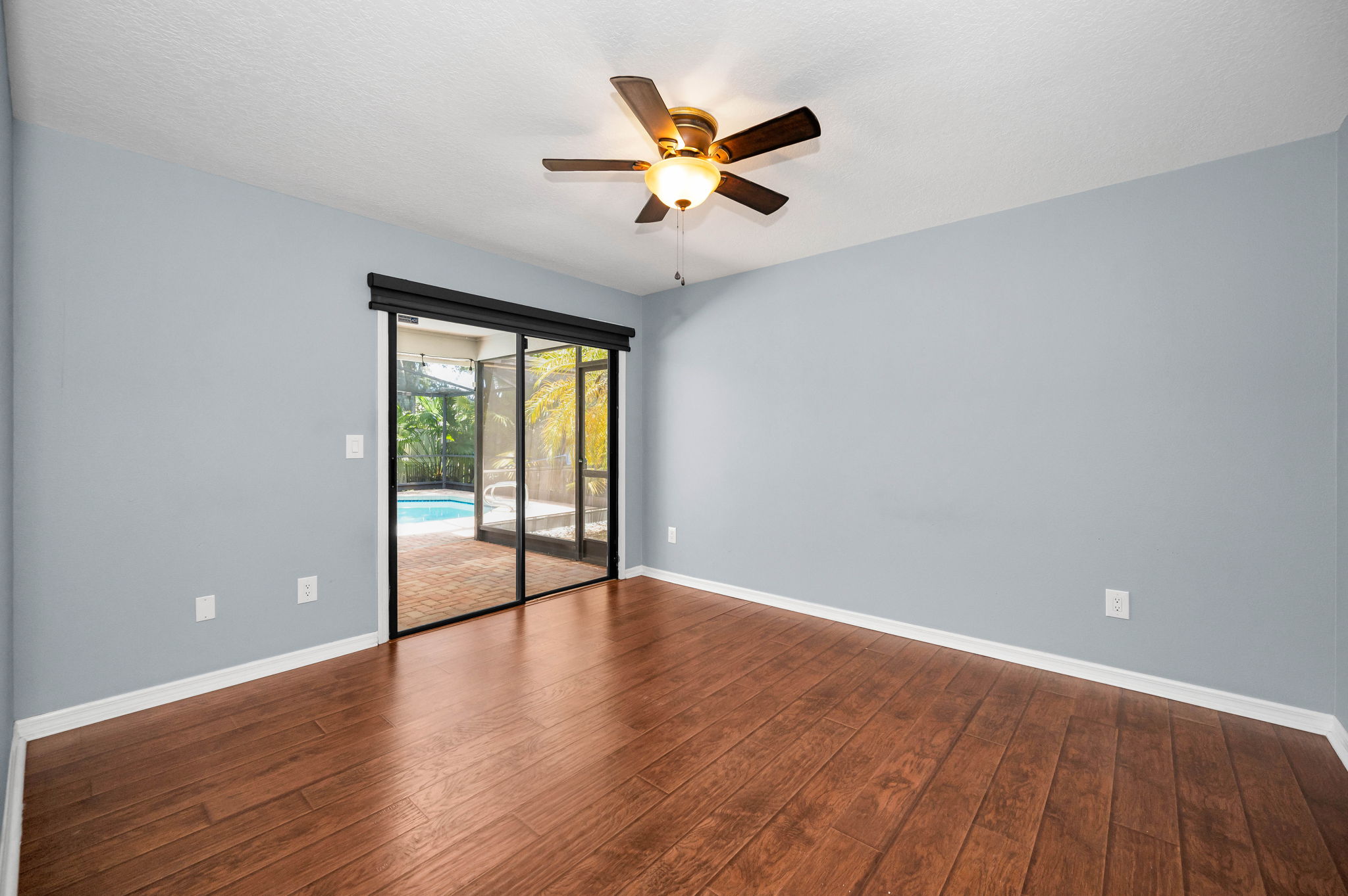 Guest Bedroom2a