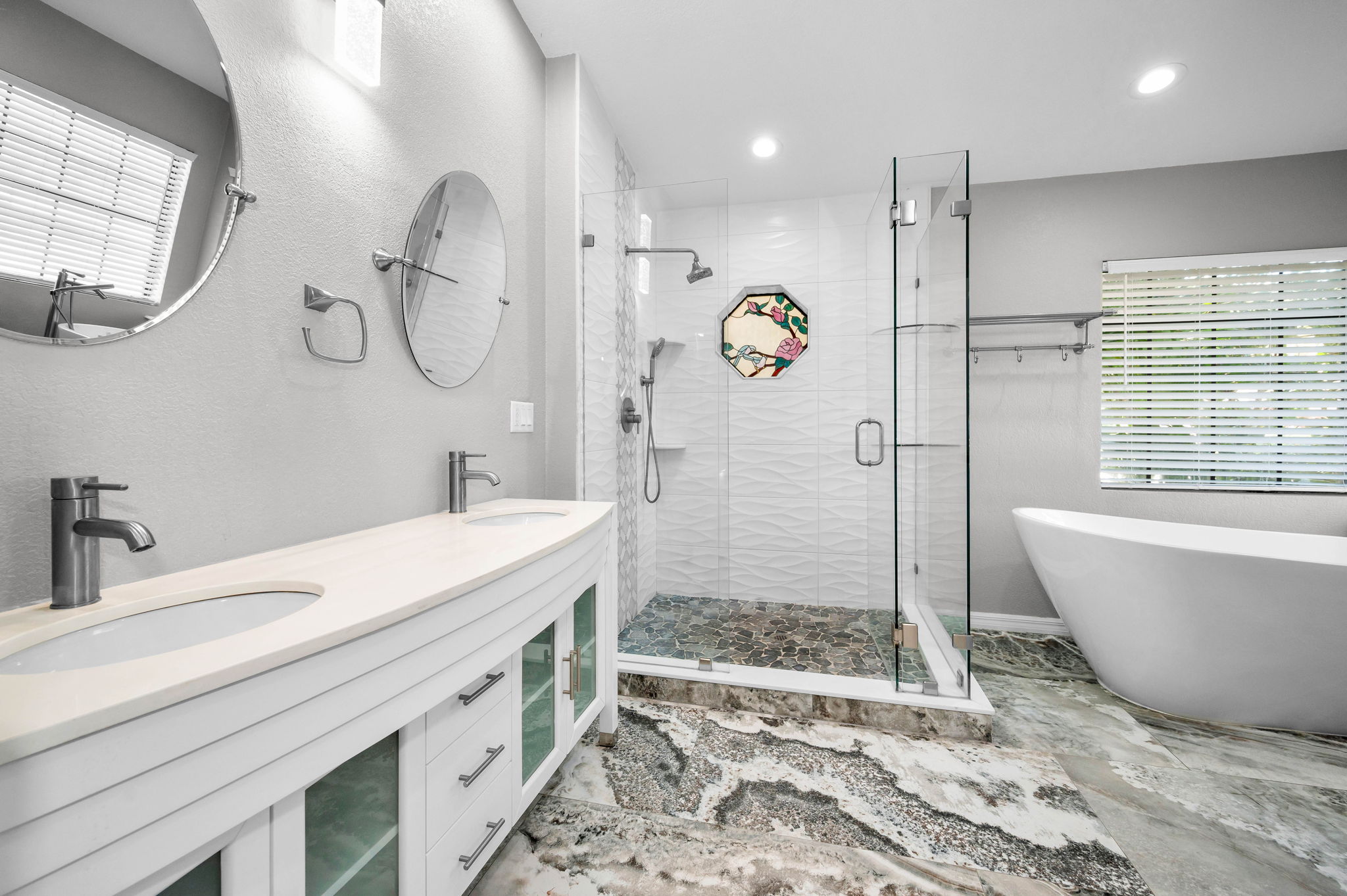 Primary Bathroom1a