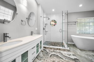 Primary Bathroom1a