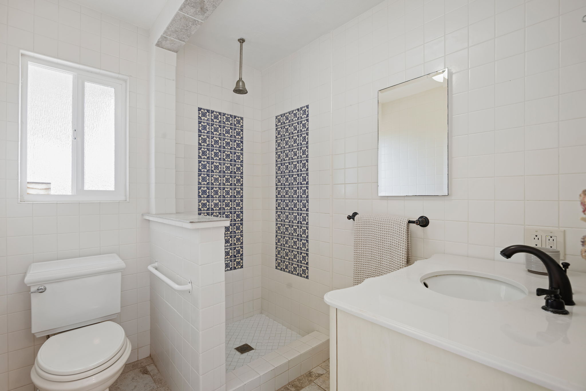 46-Bathroom 3