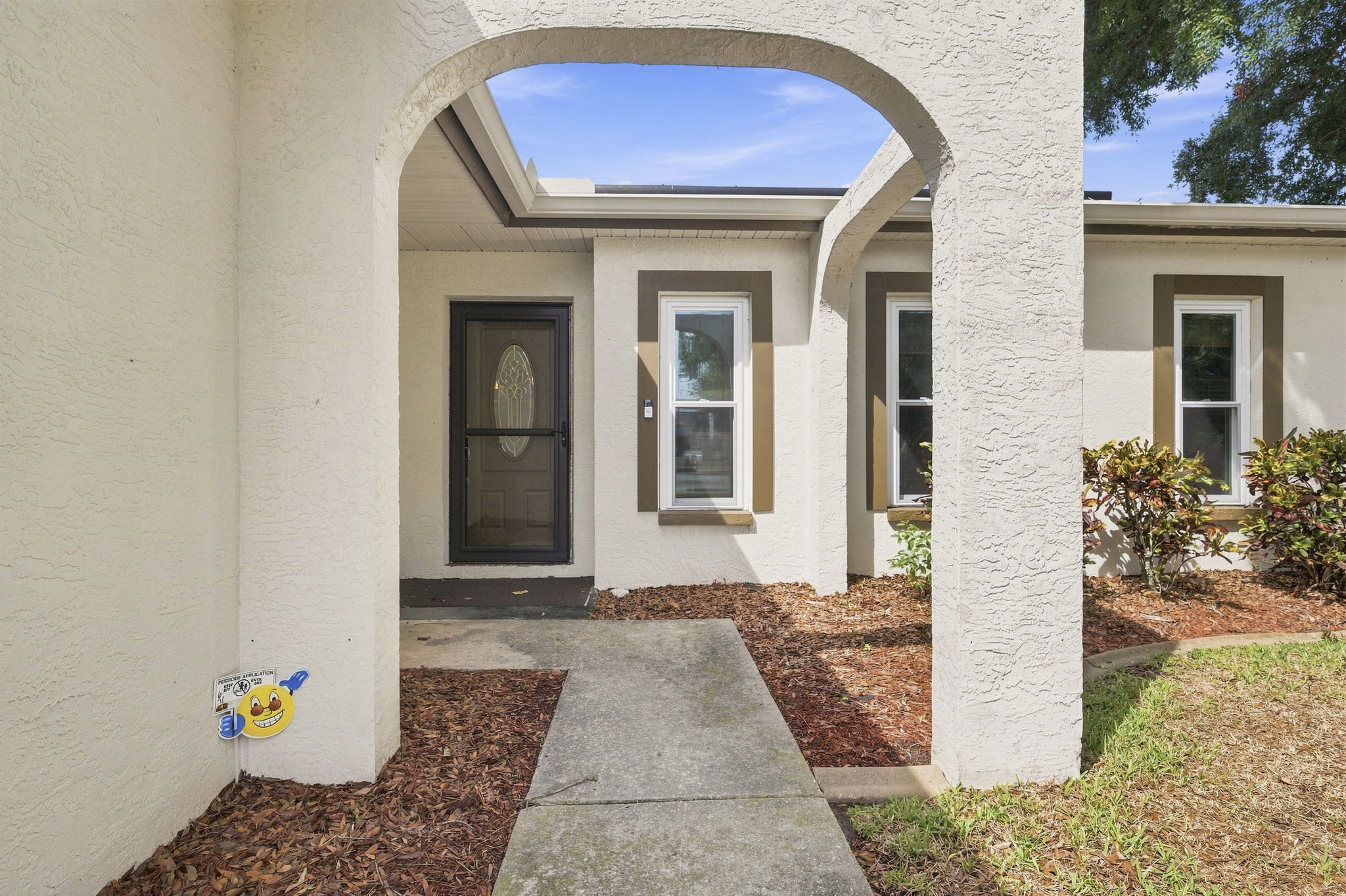 Front Exteriors (7)