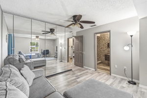 Interiors (34)