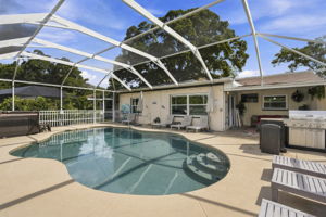 Rear Exteriors (7)
