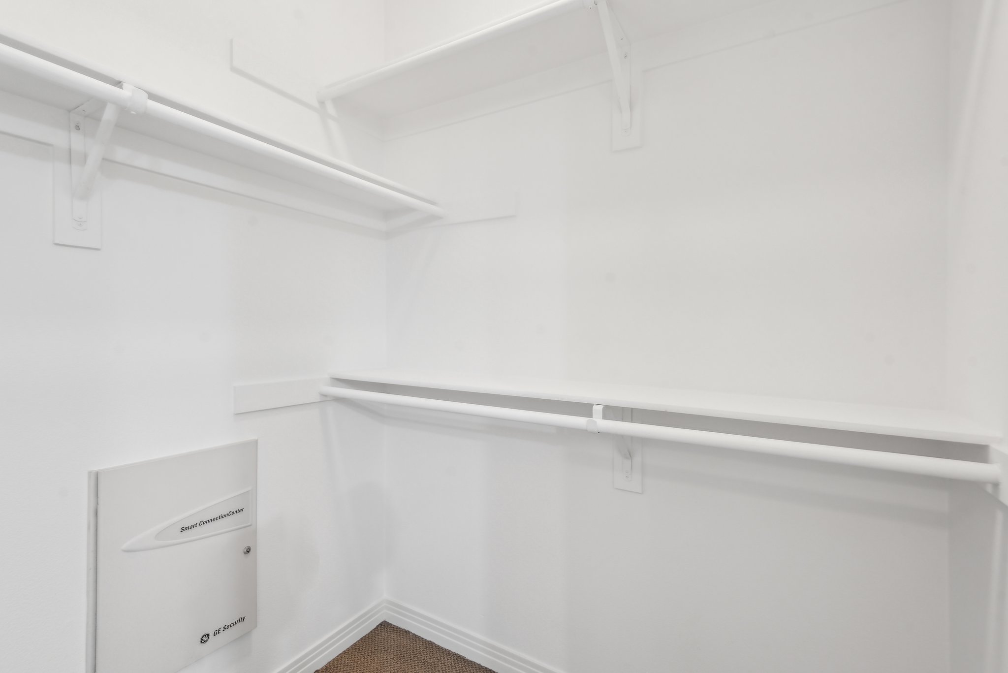 E Villa St 2-0805-027.jpg