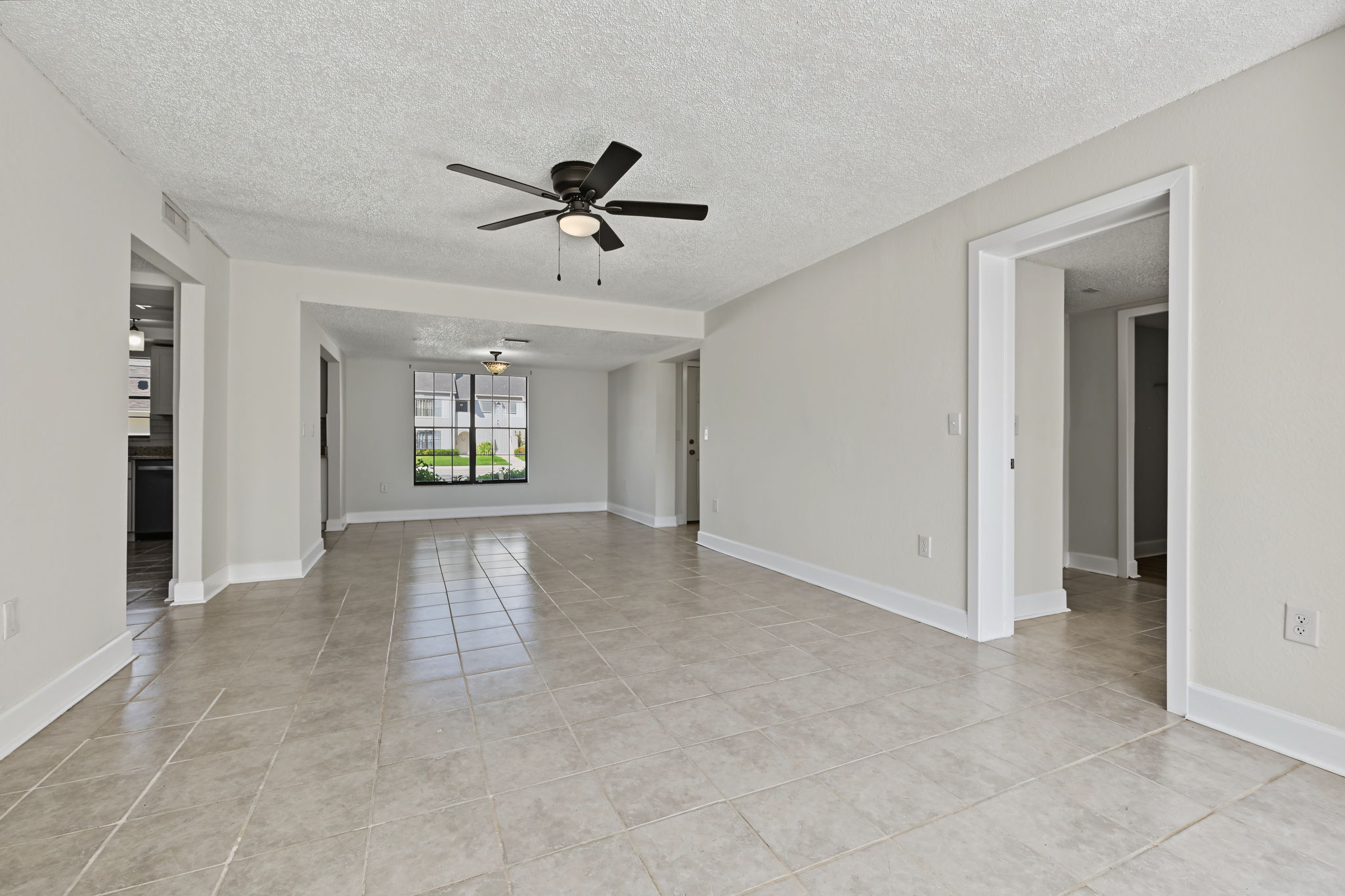 Living Room4