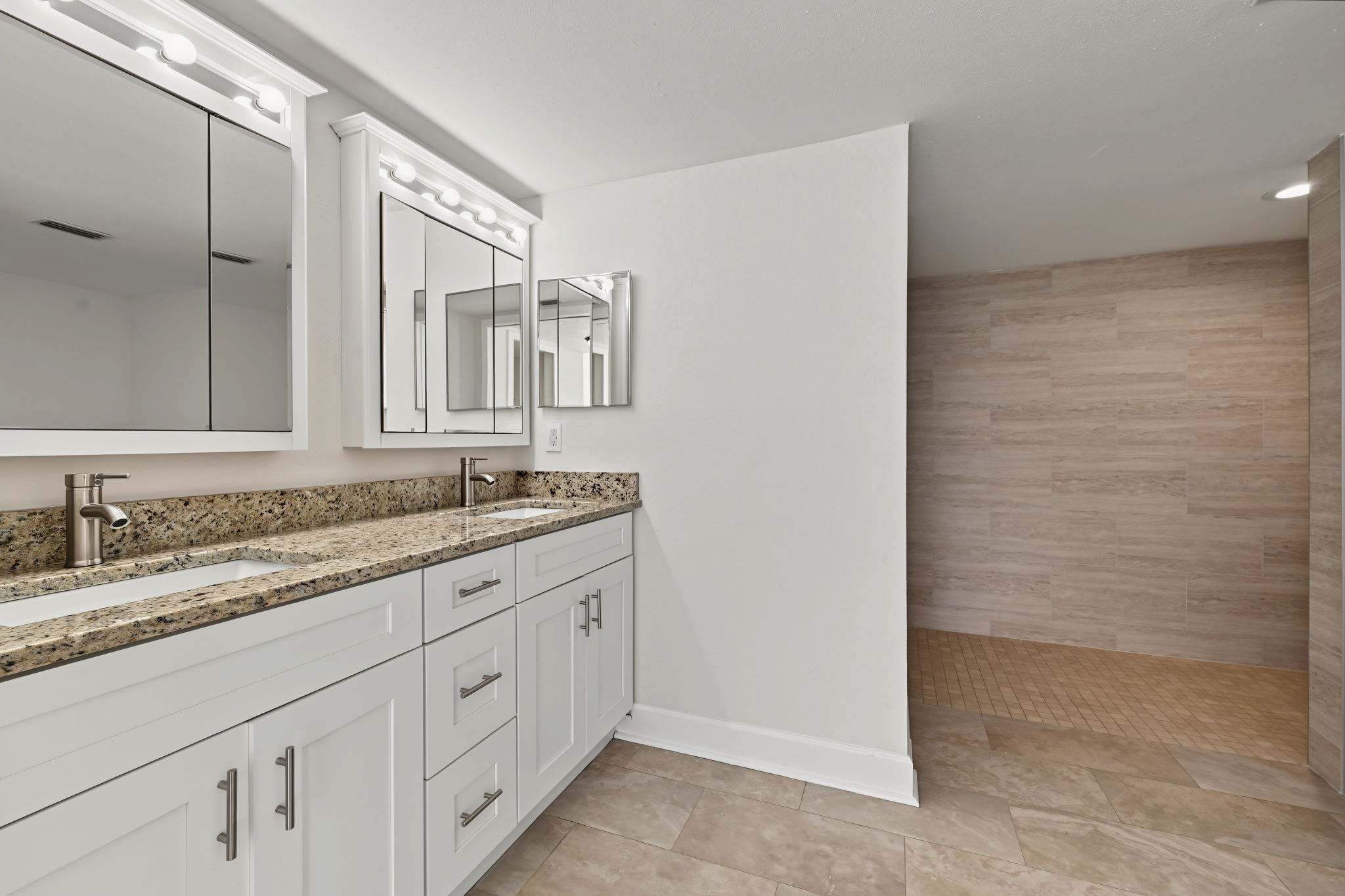 Primary Bathroom1a