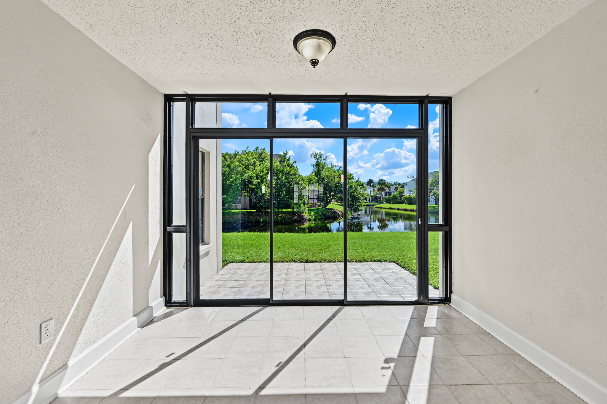 Sun Room5