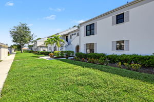 Front Exterior3