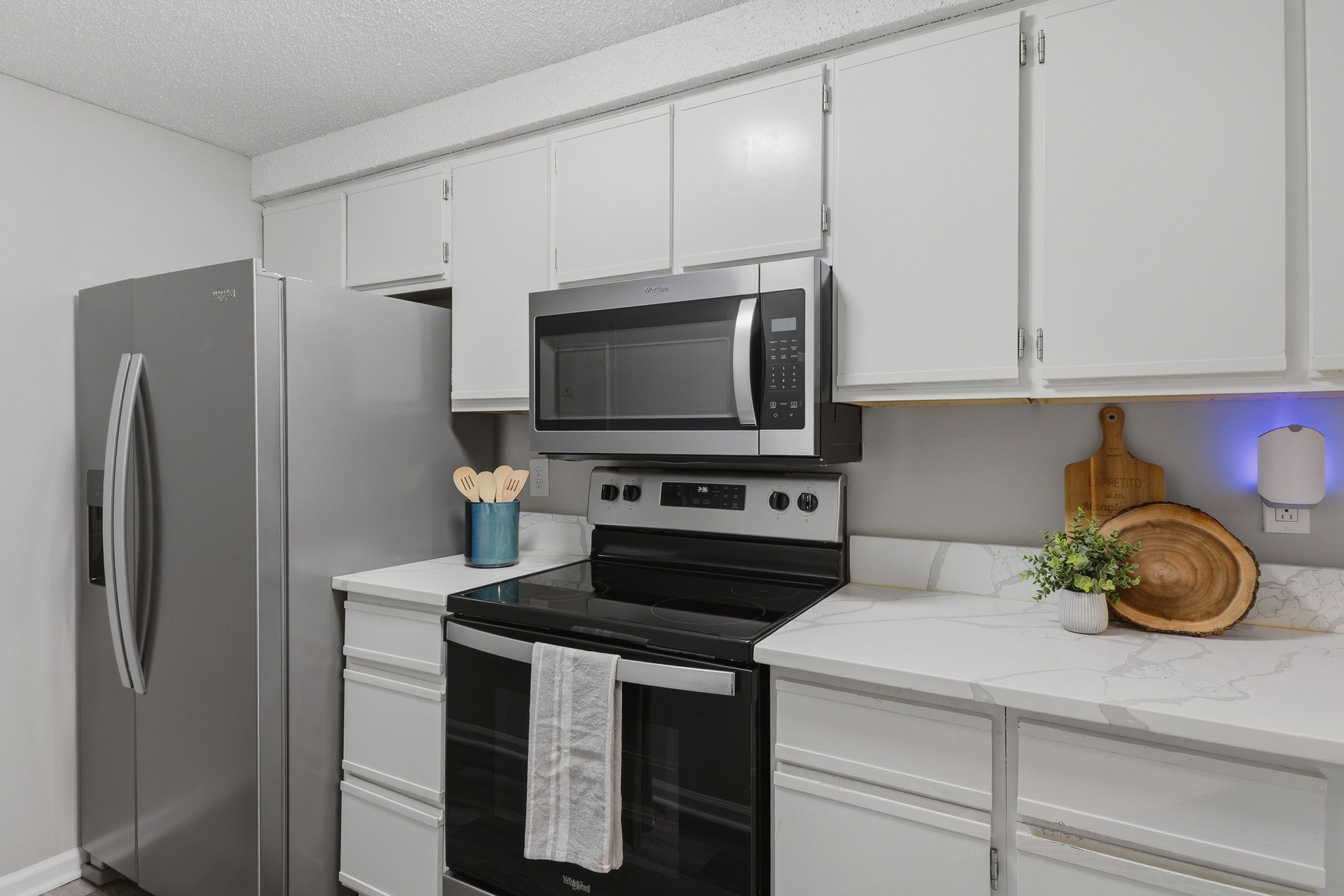 10-Kitchen