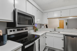 11-Kitchen