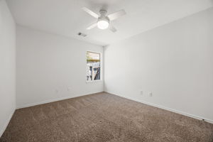  Photo 37