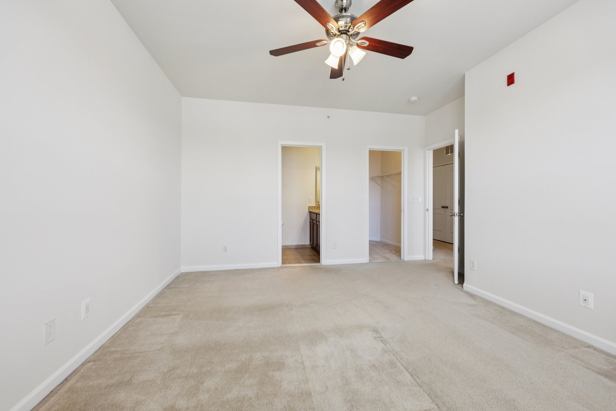 Byrne Meadow Sq 303-S2403-018.jpg