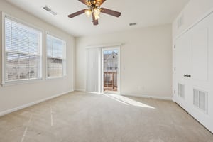 Byrne Meadow Sq 303-S2403-005.jpg