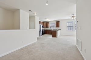 Byrne Meadow Sq 303-S2403-008.jpg