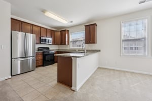 Byrne Meadow Sq 303-S2403-011.jpg