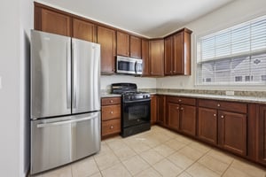 Byrne Meadow Sq 303-S2403-012.jpg