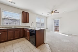 Byrne Meadow Sq 303-S2403-014.jpg