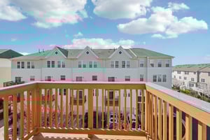 Byrne Meadow Sq 303-S2403-030.jpg