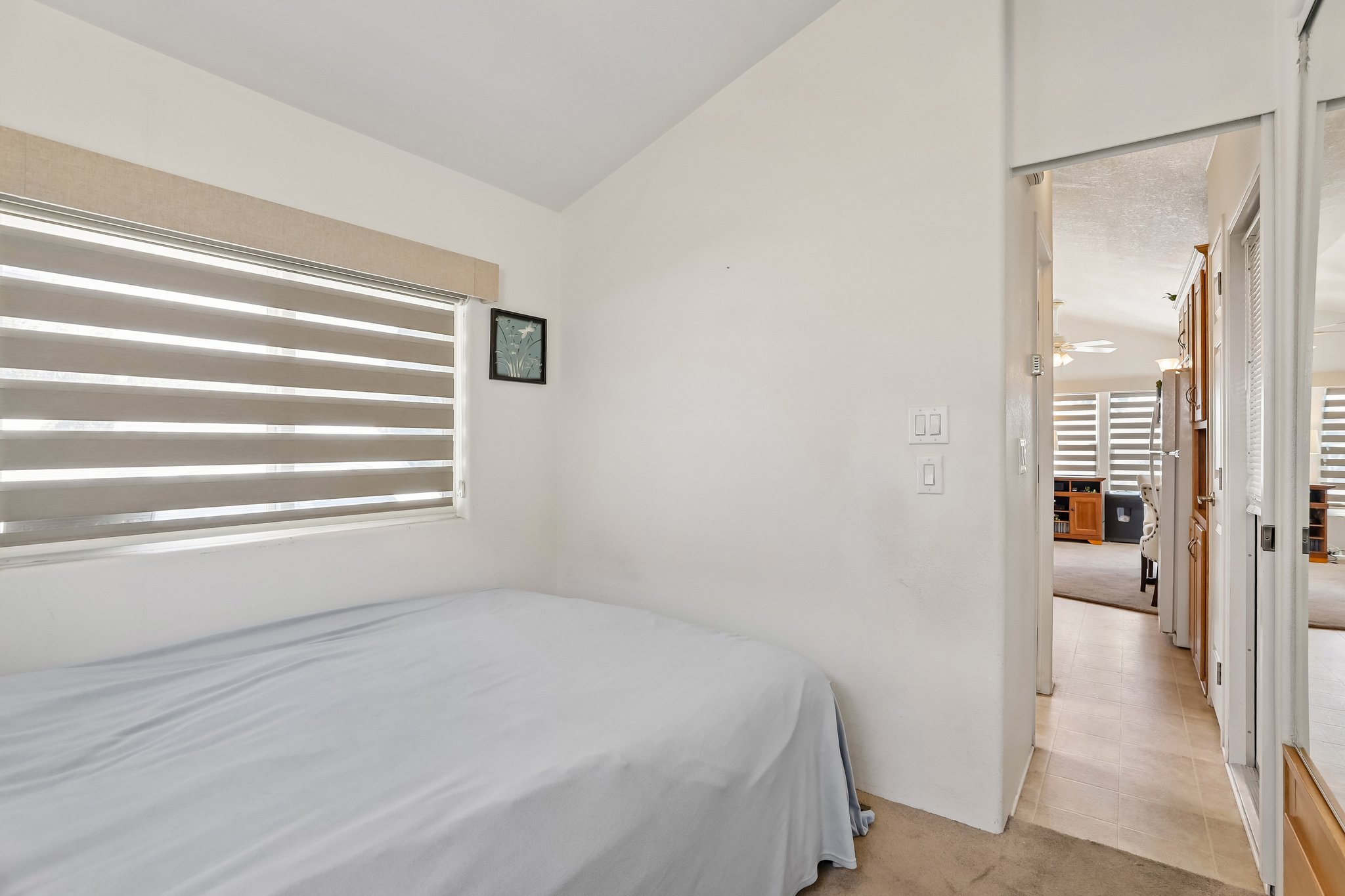 Eshelman Ave 26-S2108-011.jpg