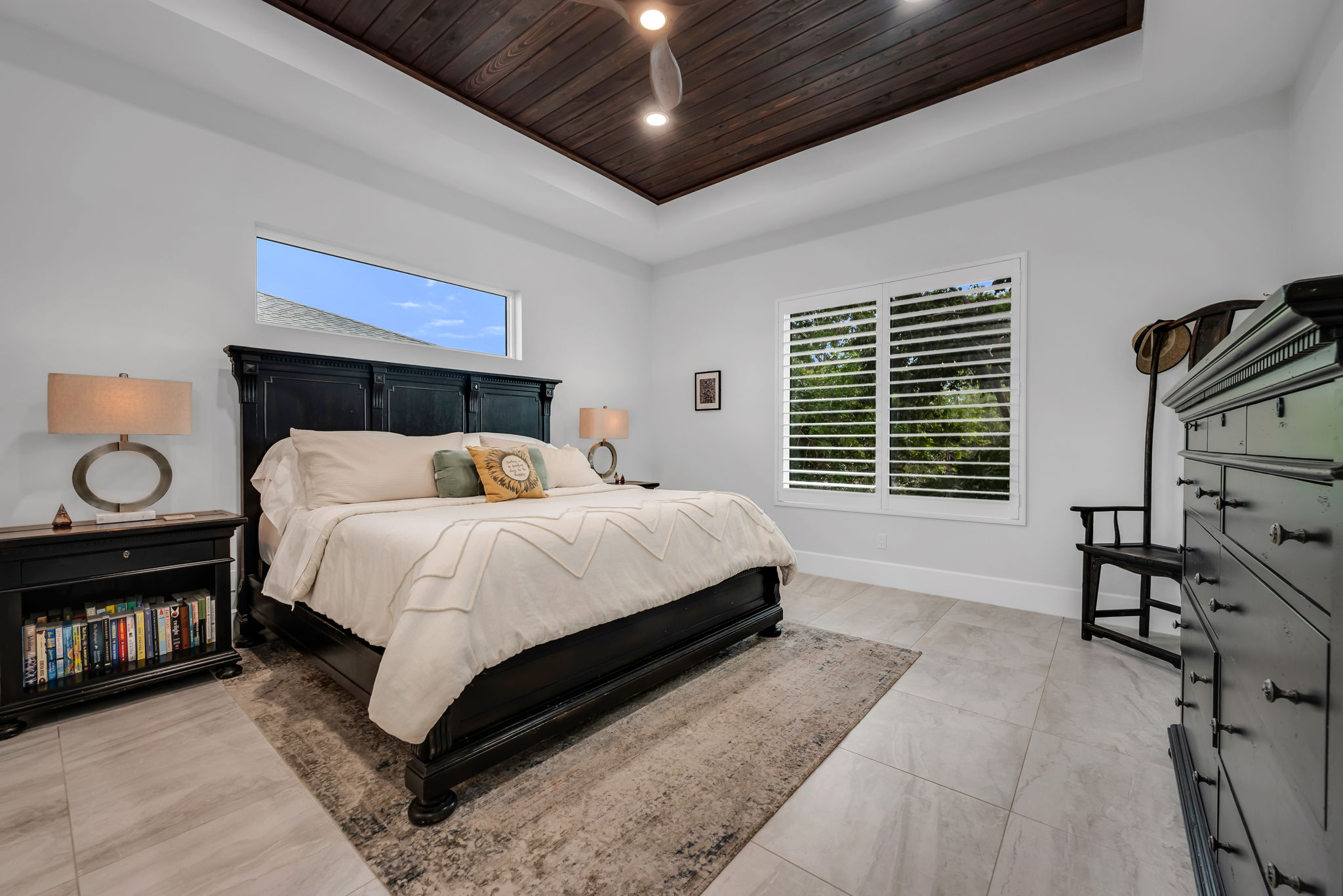 Master Bedroom Ensuite - View 1