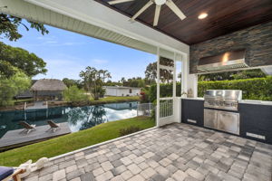 Lanai - Outdoor Kitchen